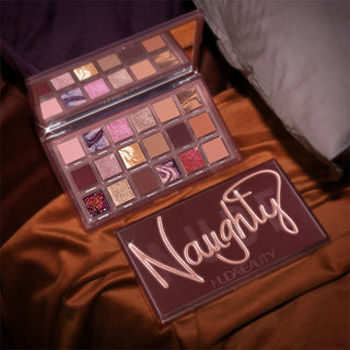Huda_Beauty_Naughty_Nude_Eyeshadow_Palette_SilkRoutes_6