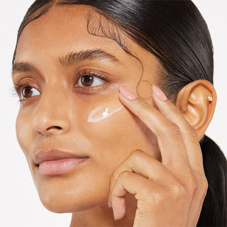Smashbox_Photo_Finish_Primerizer_Hydrating_Primer_SilkRoutes_6