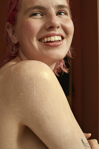 The_Body_Shop_Almond_Milk_Shower_Cream_250ML_SilkRoutes_3